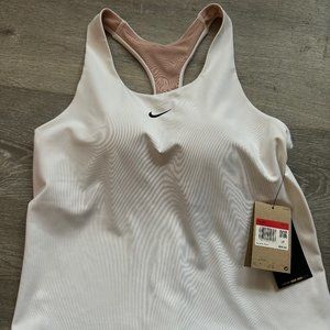 NIKE Womens Training Tank Top